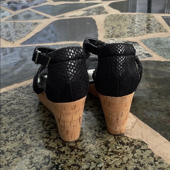 New Alfani Women's Jersey Black Wedges - Picture 3 of 7